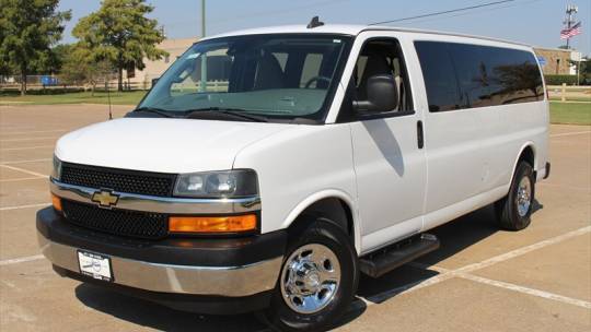 2020 Chevrolet Express Passenger LT — Passenger Van — 80,352 mi — Euless, TX