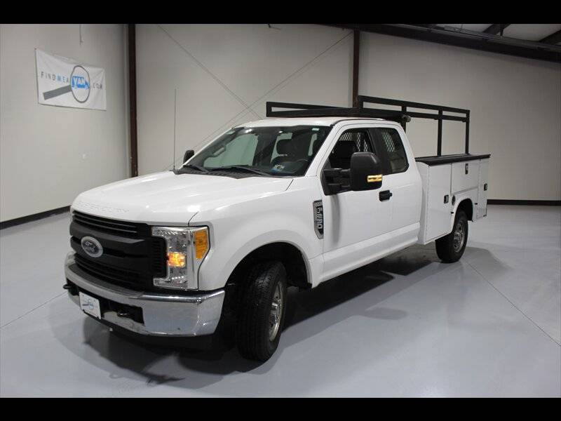 2017 Ford Super Duty F-250 XL — Pickup Truck — 100,346 mi — Euless, TX