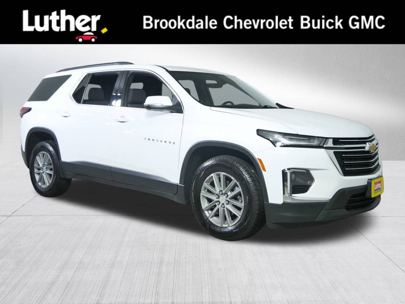 2023 Chevrolet Traverse LT Cloth — SUV — 42,750 mi — Brooklyn Center, MN
