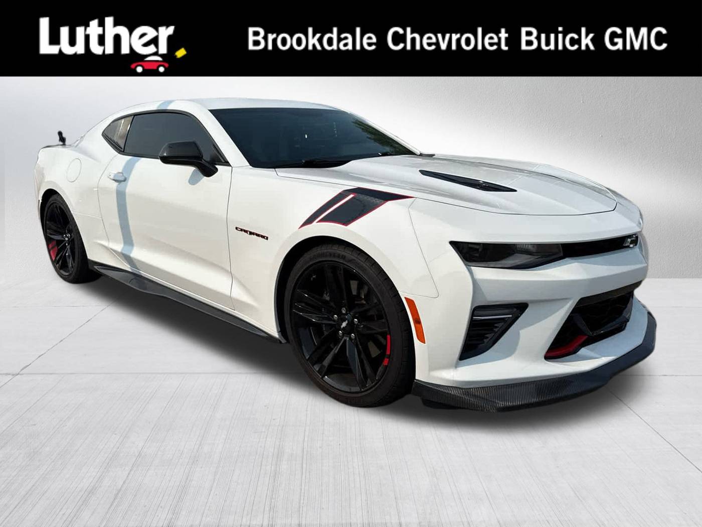 2018 Chevrolet Camaro 2SS — Coupe — 17,533 mi — Brooklyn Center, MN