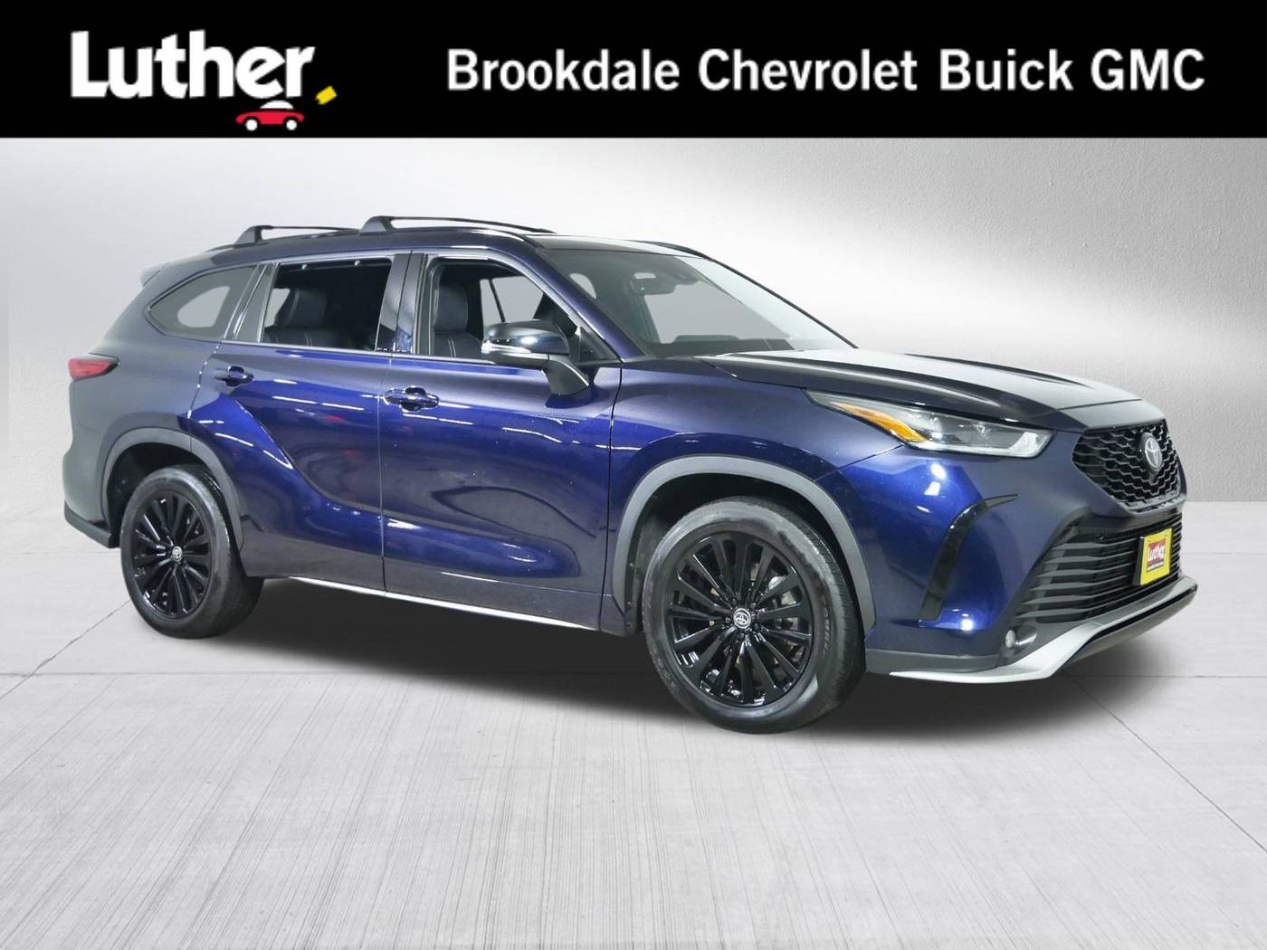 2023 Toyota Highlander XSE — SUV — 26,212 mi — Brooklyn Center, MN