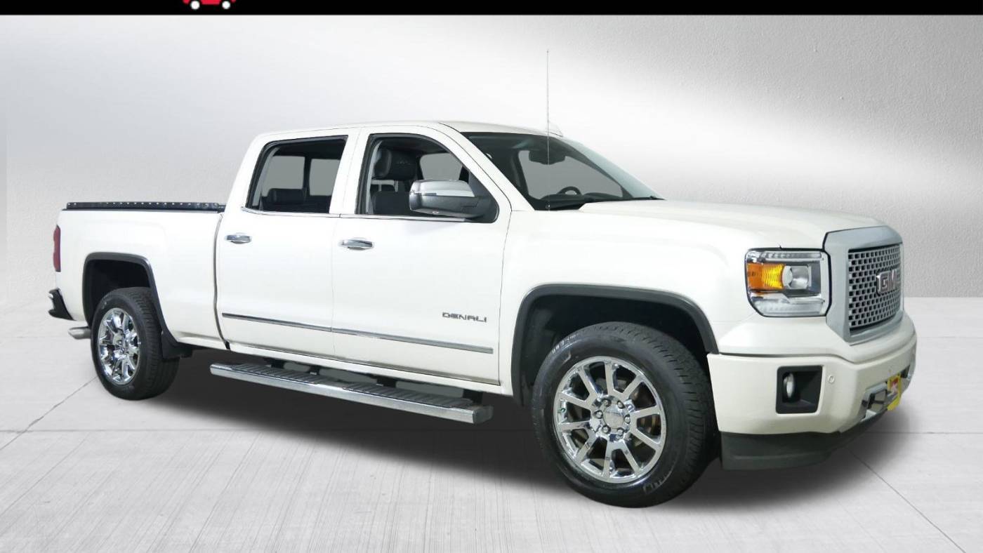 2015 GMC Sierra 1500 Denali — Pickup Truck — 117,680 mi — Brooklyn Center, MN