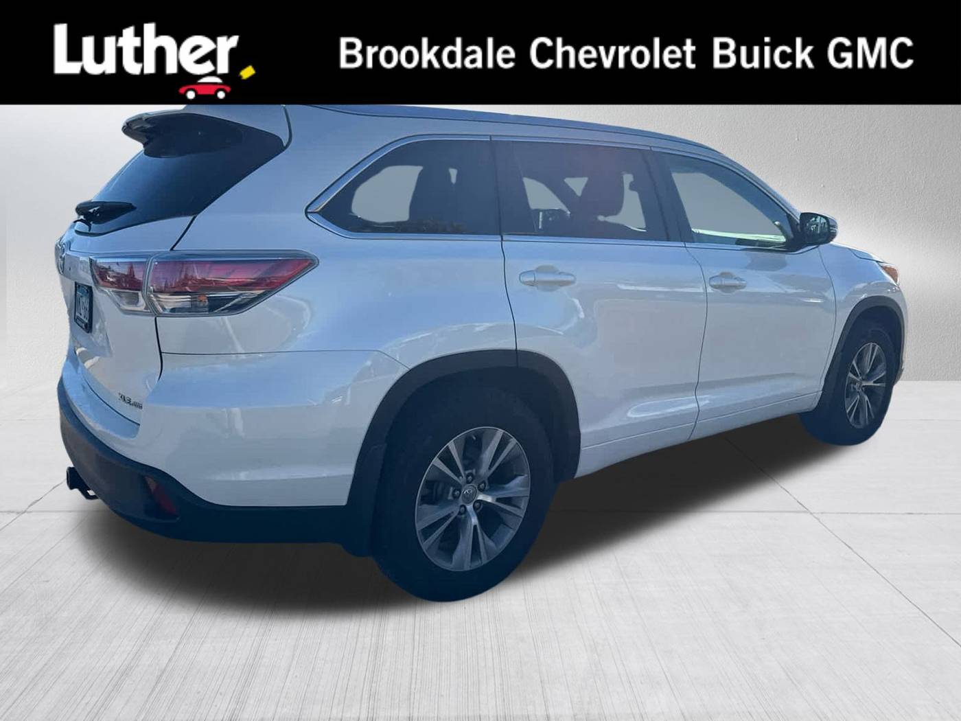 2015 Toyota Highlander XLE — SUV — 98,326 mi — Brooklyn Center, MN