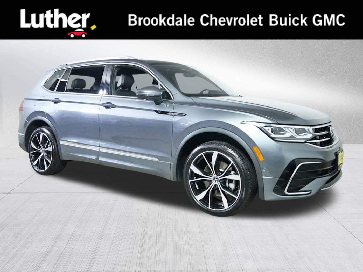 2023 Volkswagen Tiguan SEL R-Line — SUV — 19,434 mi — Brooklyn Center, MN
