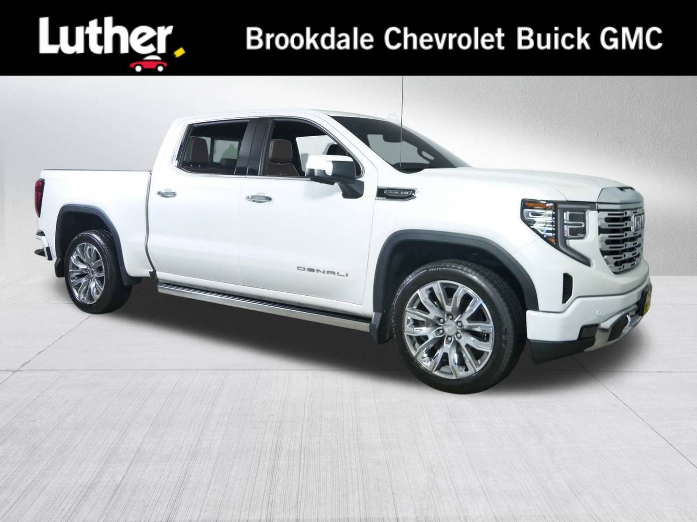 2022 GMC Sierra 1500 Denali — Pickup Truck — 32,915 mi — Brooklyn Center, MN