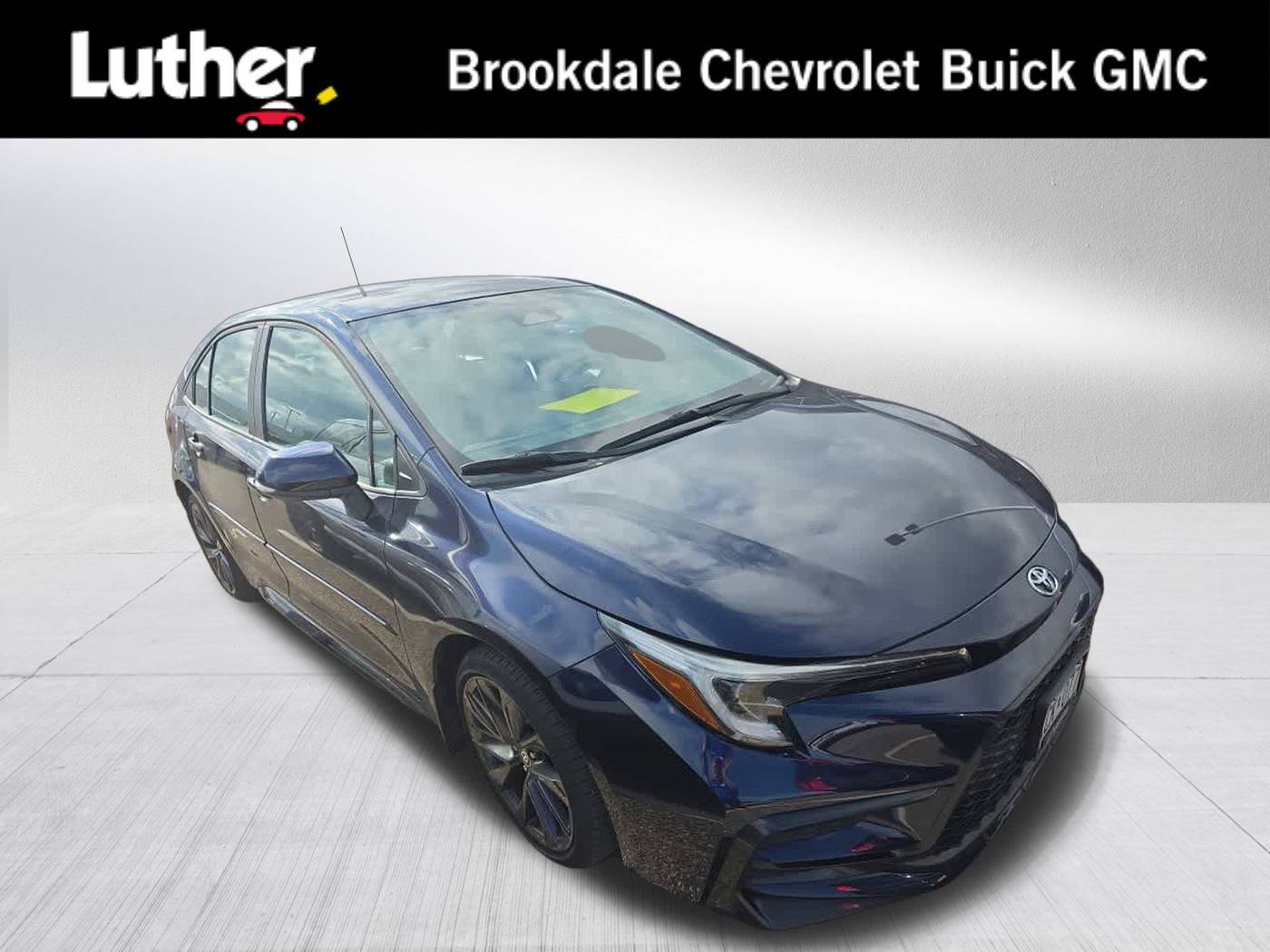 2023 Toyota Corolla SE — Sedan — 12,395 mi — Brooklyn Center, MN