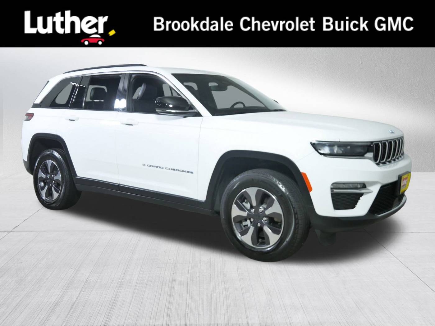2024 Jeep Grand Cherokee 4xe — SUV — 18,271 mi — Brooklyn Center, MN