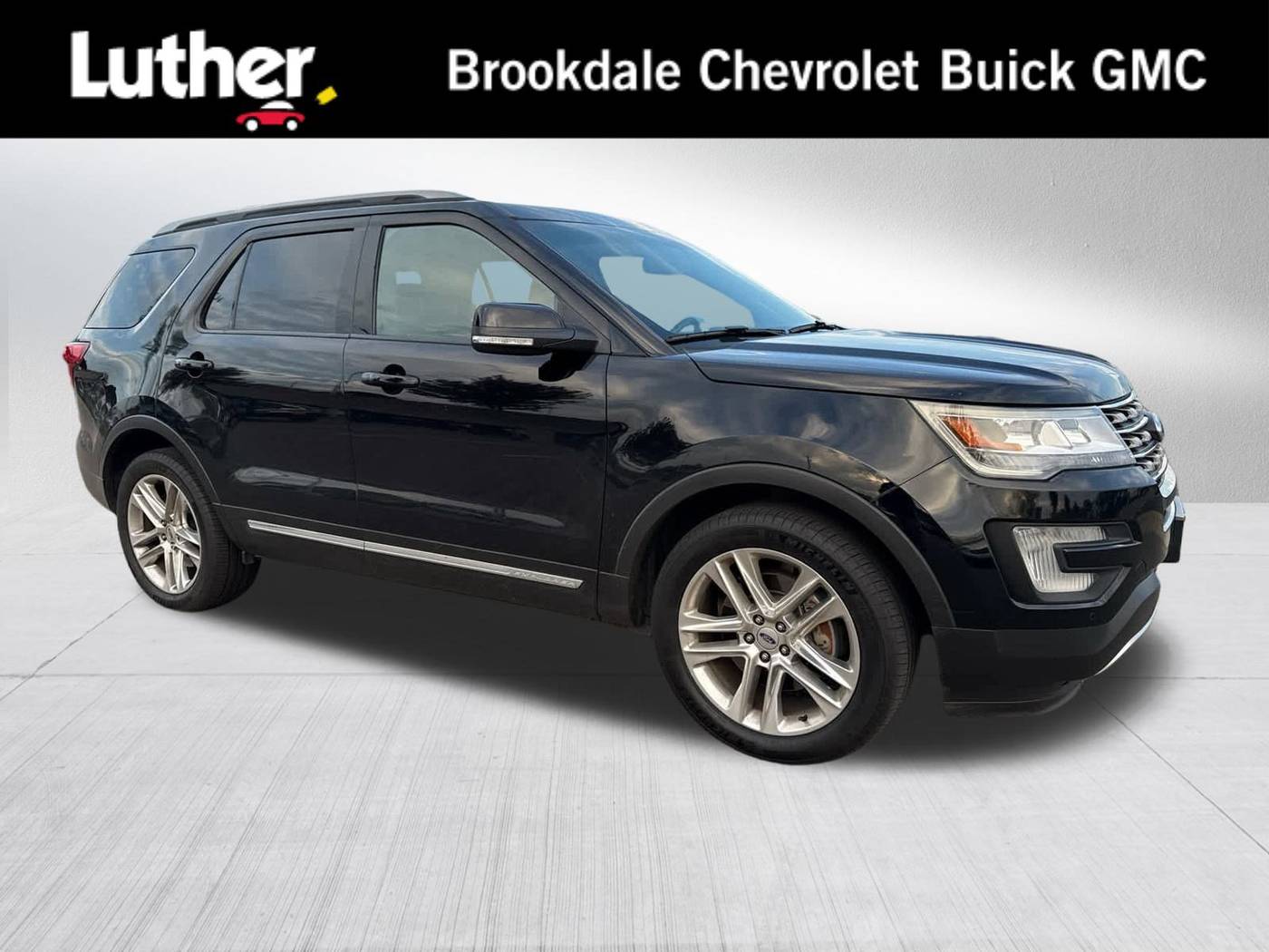 2017 Ford Explorer XLT — SUV — 104,483 mi — Brooklyn Center, MN
