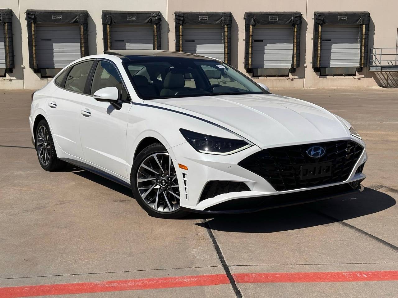 2022 Hyundai Sonata Limited — Sedan — 20,725 mi — Arlington, TX