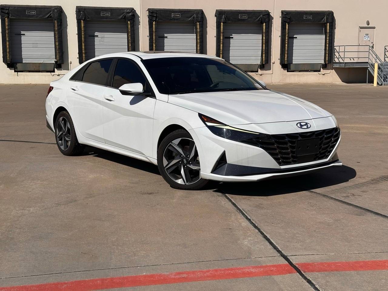 2022 Hyundai Elantra SEL — Sedan — 74,088 mi — Arlington, TX