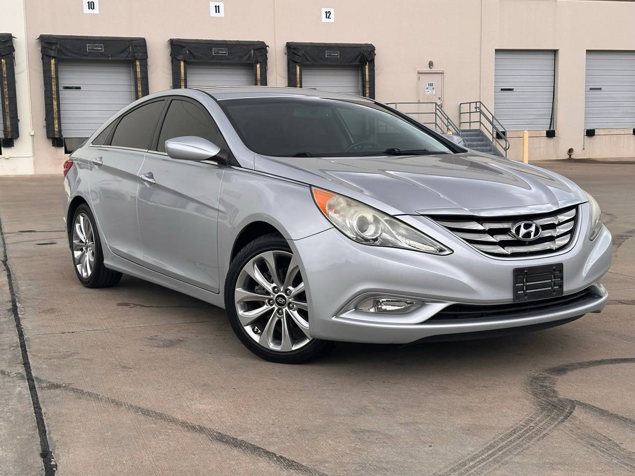 2013 Hyundai Sonata SE — Sedan — 84,229 mi — Arlington, TX