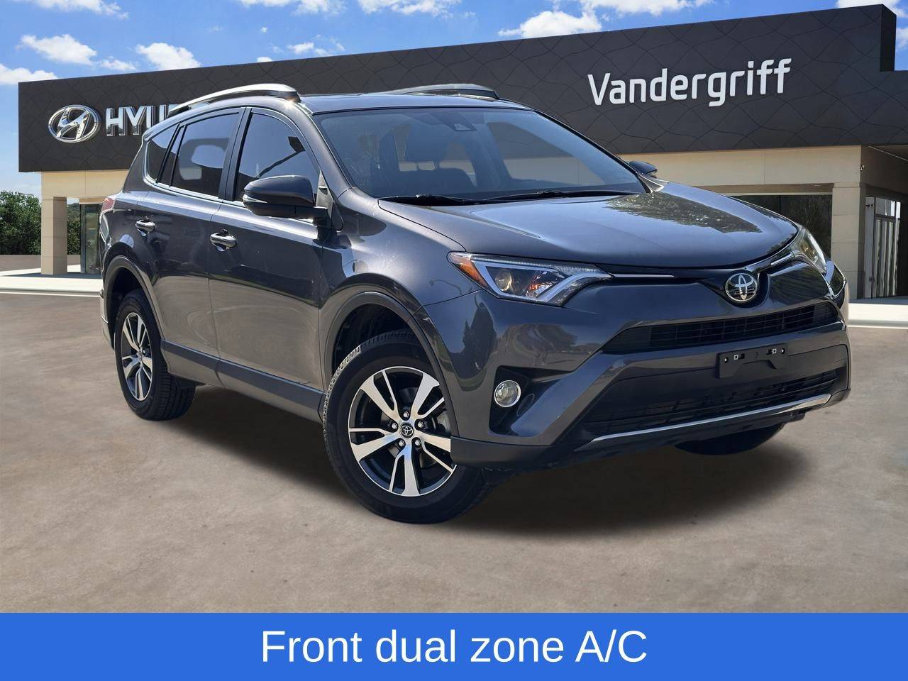 2018 Toyota RAV4 XLE — SUV — 45,390 mi — Arlington, TX