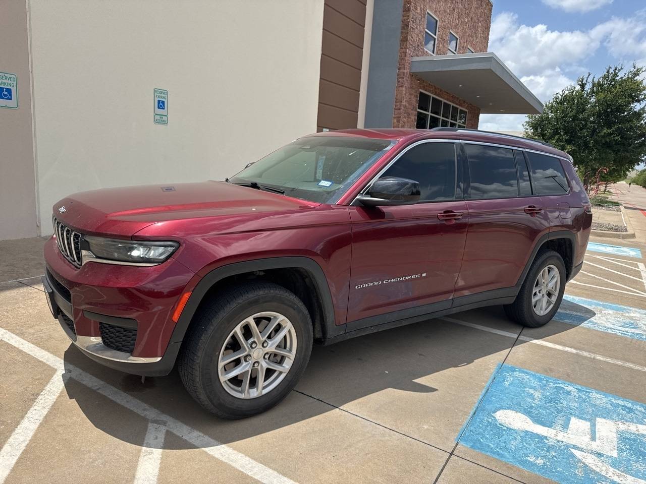 2023 Jeep Grand Cherokee Laredo — SUV — 54,343 mi — Arlington, TX