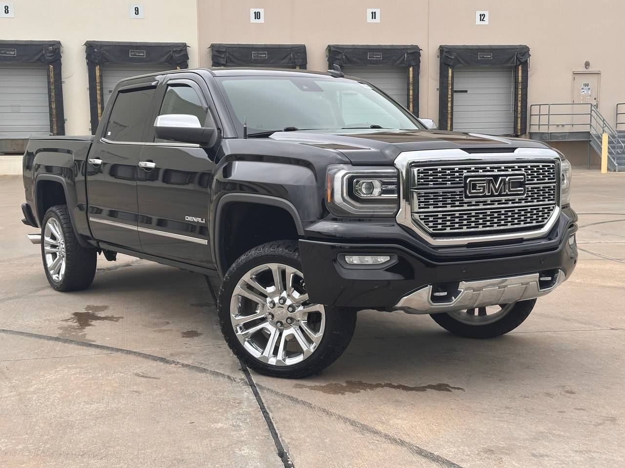 2018 GMC Sierra 1500 Denali — Pickup Truck — 90,972 mi — Arlington, TX