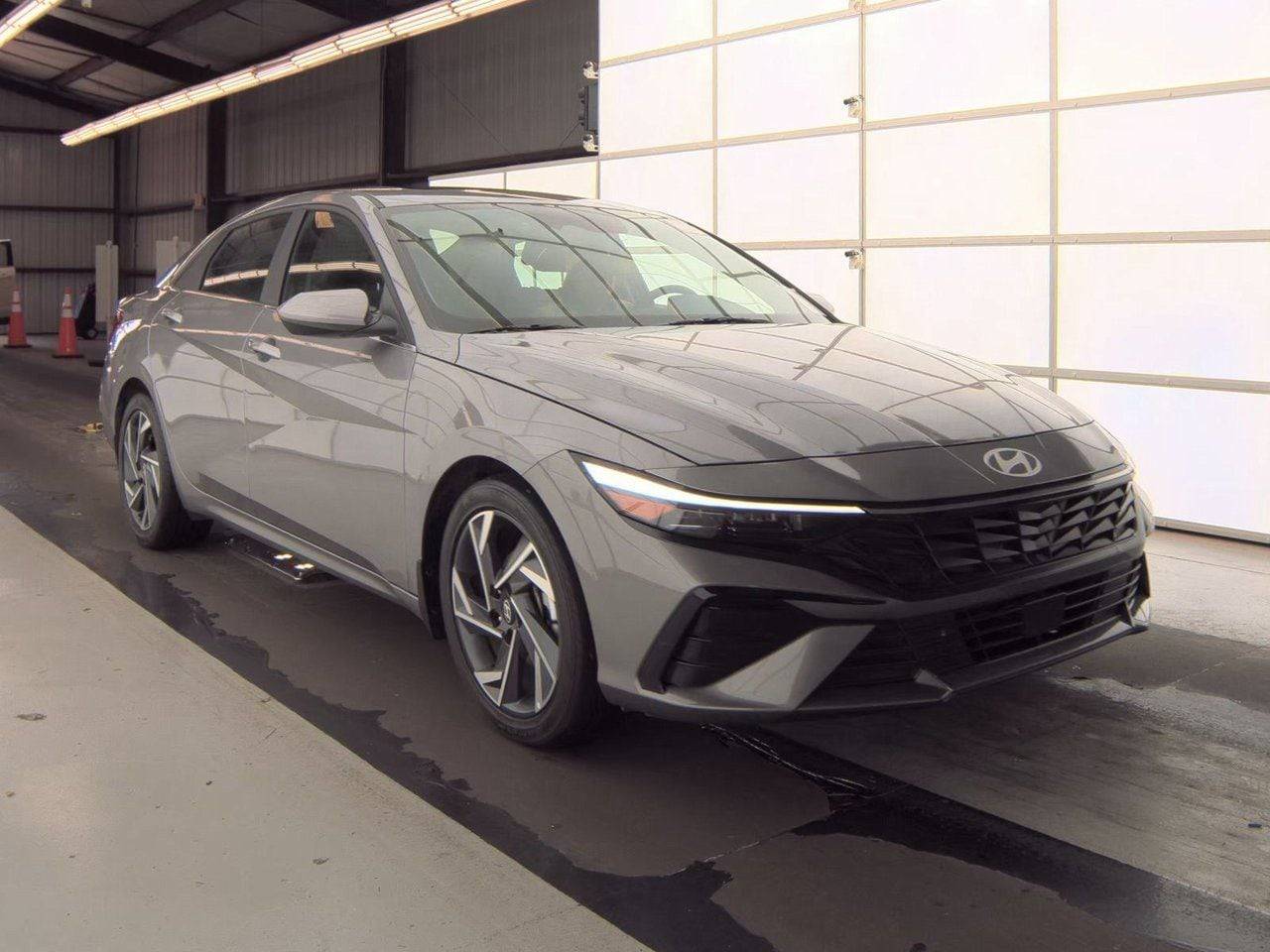 2024 Hyundai Elantra SEL — Sedan — 28,792 mi — Arlington, TX