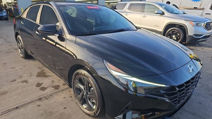2023 Hyundai Elantra Hybrid Blue — Sedan — 25,950 mi — Arlington, TX