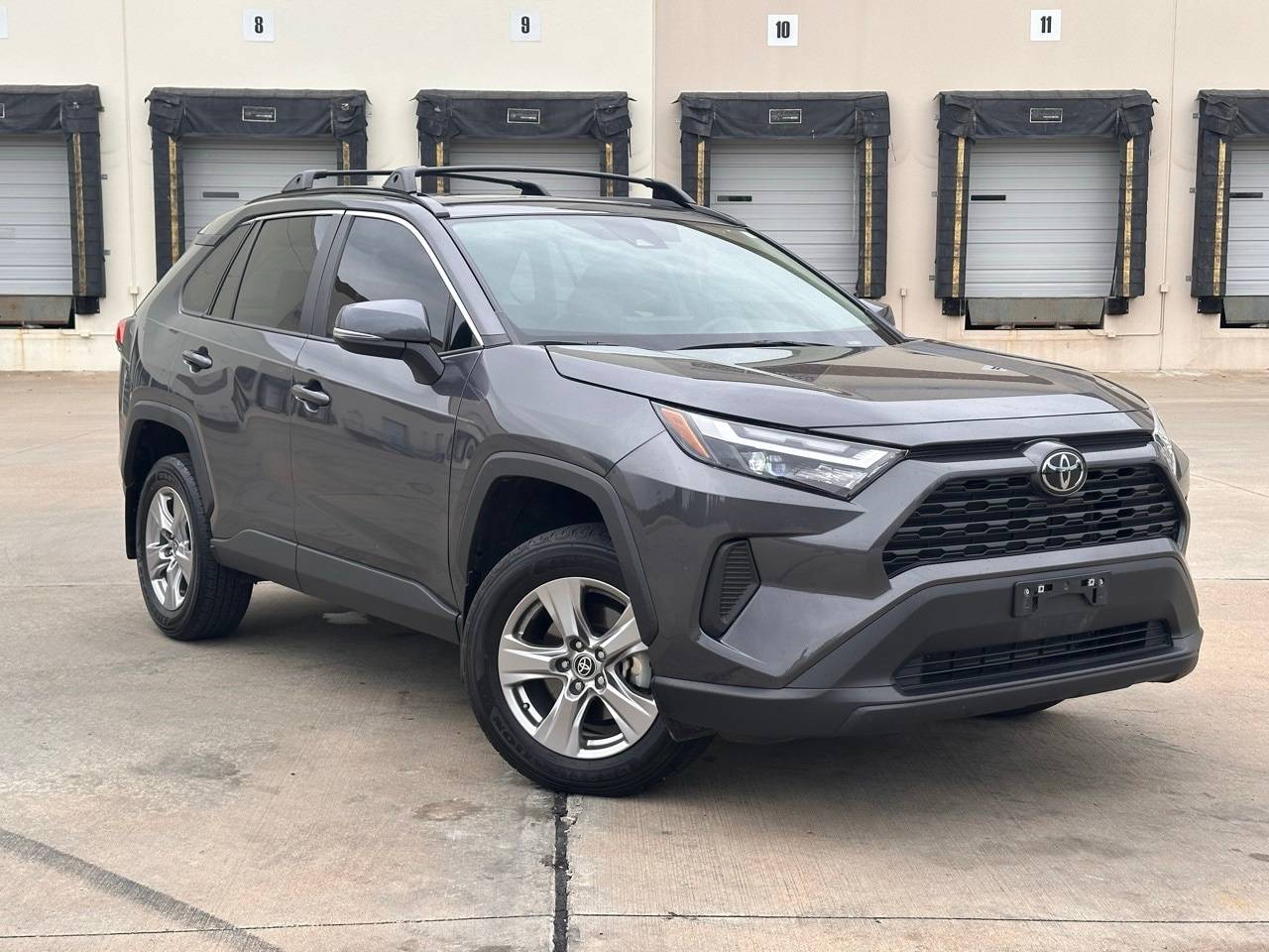 2023 Toyota RAV4 XLE — SUV — 26,627 mi — Arlington, TX
