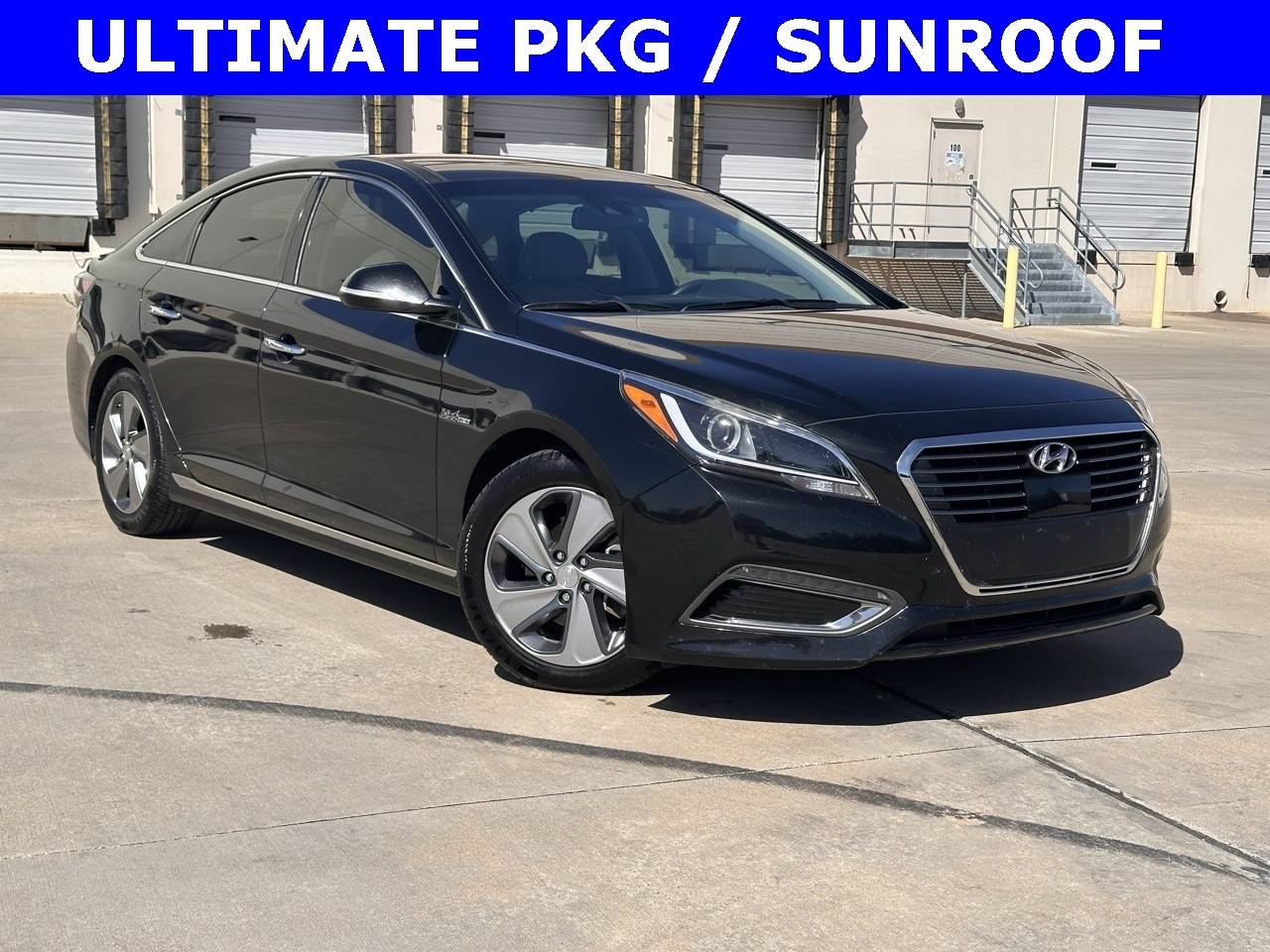 2017 Hyundai Sonata Hybrid Limited — Sedan — 82,284 mi — Arlington, TX