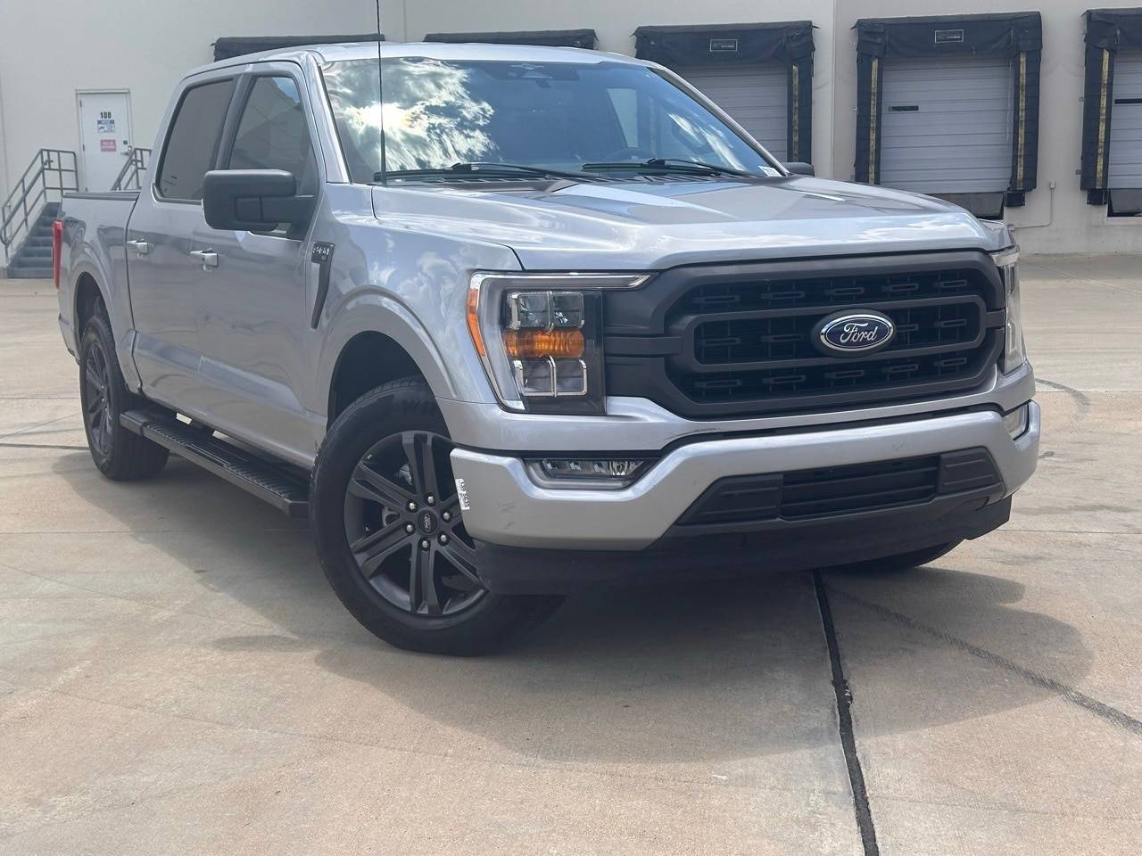 2023 Ford F-150 XLT — Pickup Truck — 54,824 mi — Arlington, TX