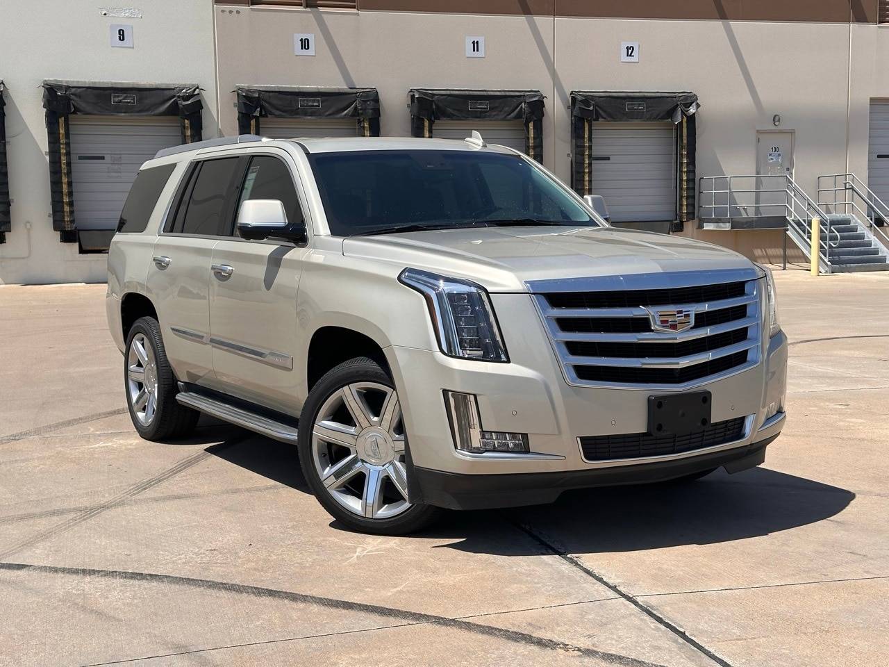 2016 Cadillac Escalade Luxury — SUV — 84,592 mi — Arlington, TX