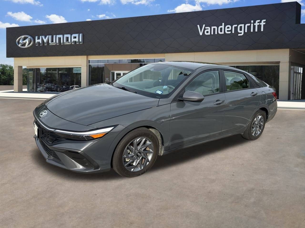 2024 Hyundai Elantra SEL — Sedan — 26,104 mi — Arlington, TX