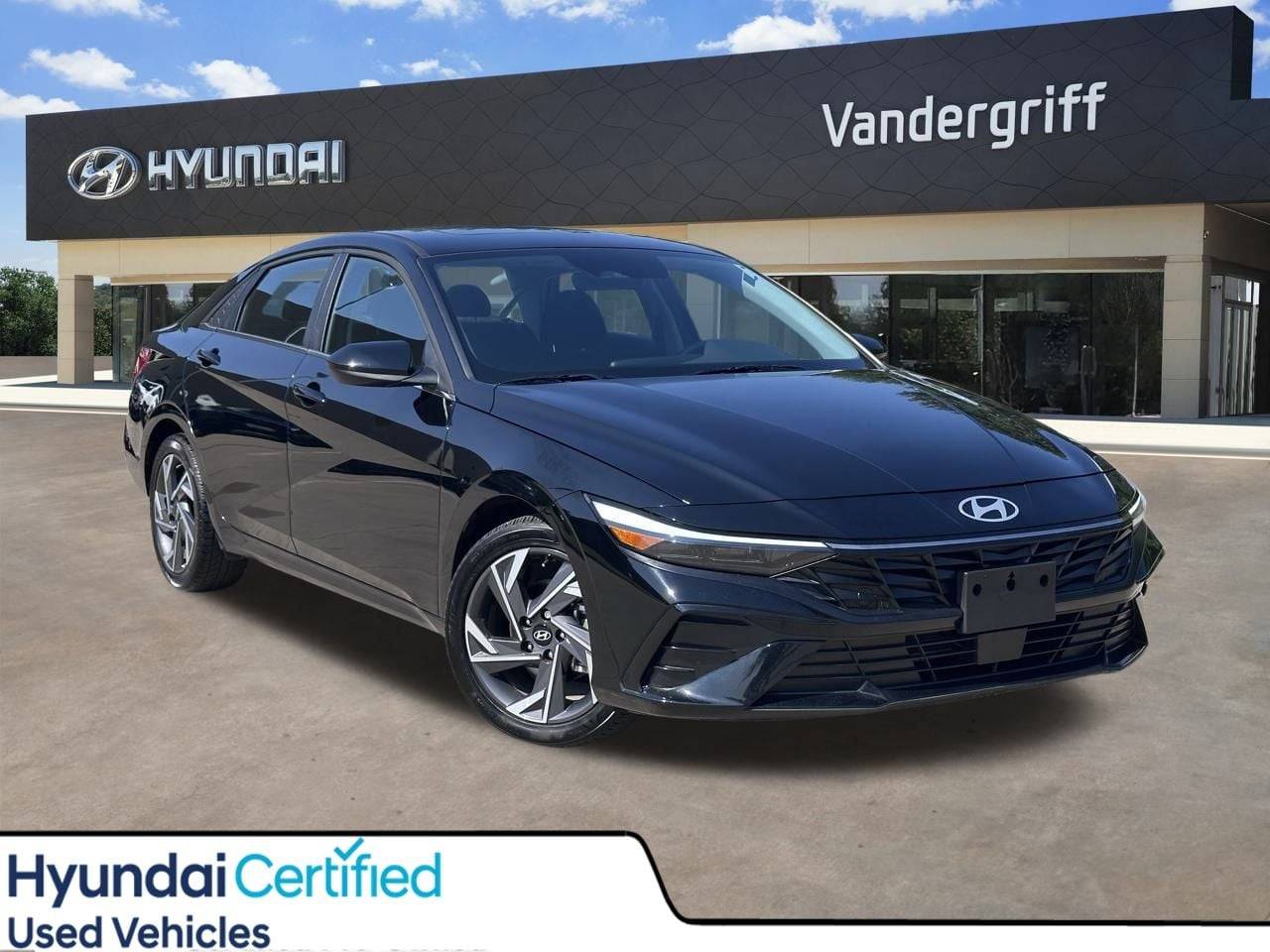 2025 Hyundai Elantra SEL Convenience — Sedan — 10,201 mi — Arlington, TX