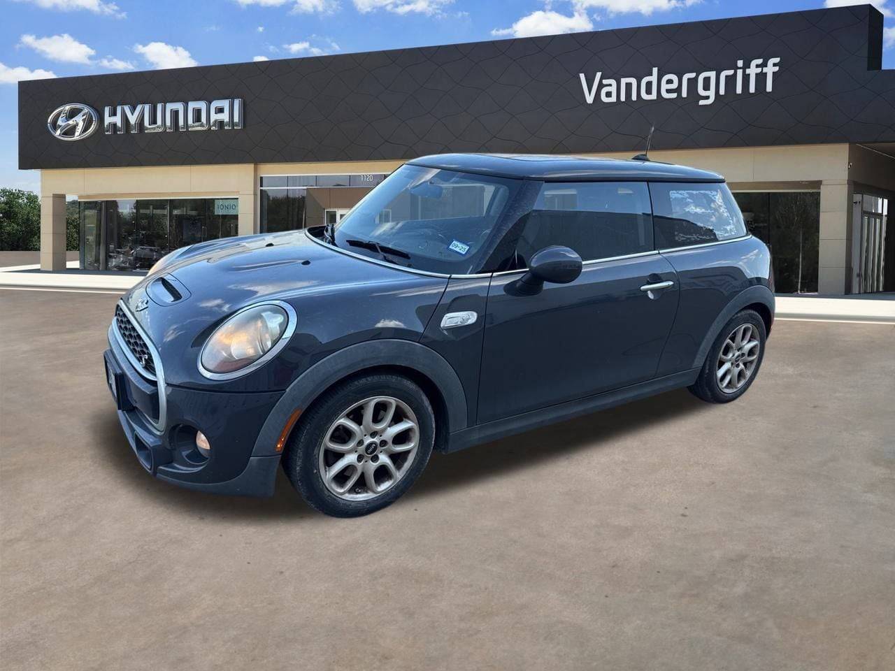 2015 MINI Hardtop Cooper S — Hatchback — 77,889 mi — Arlington, TX