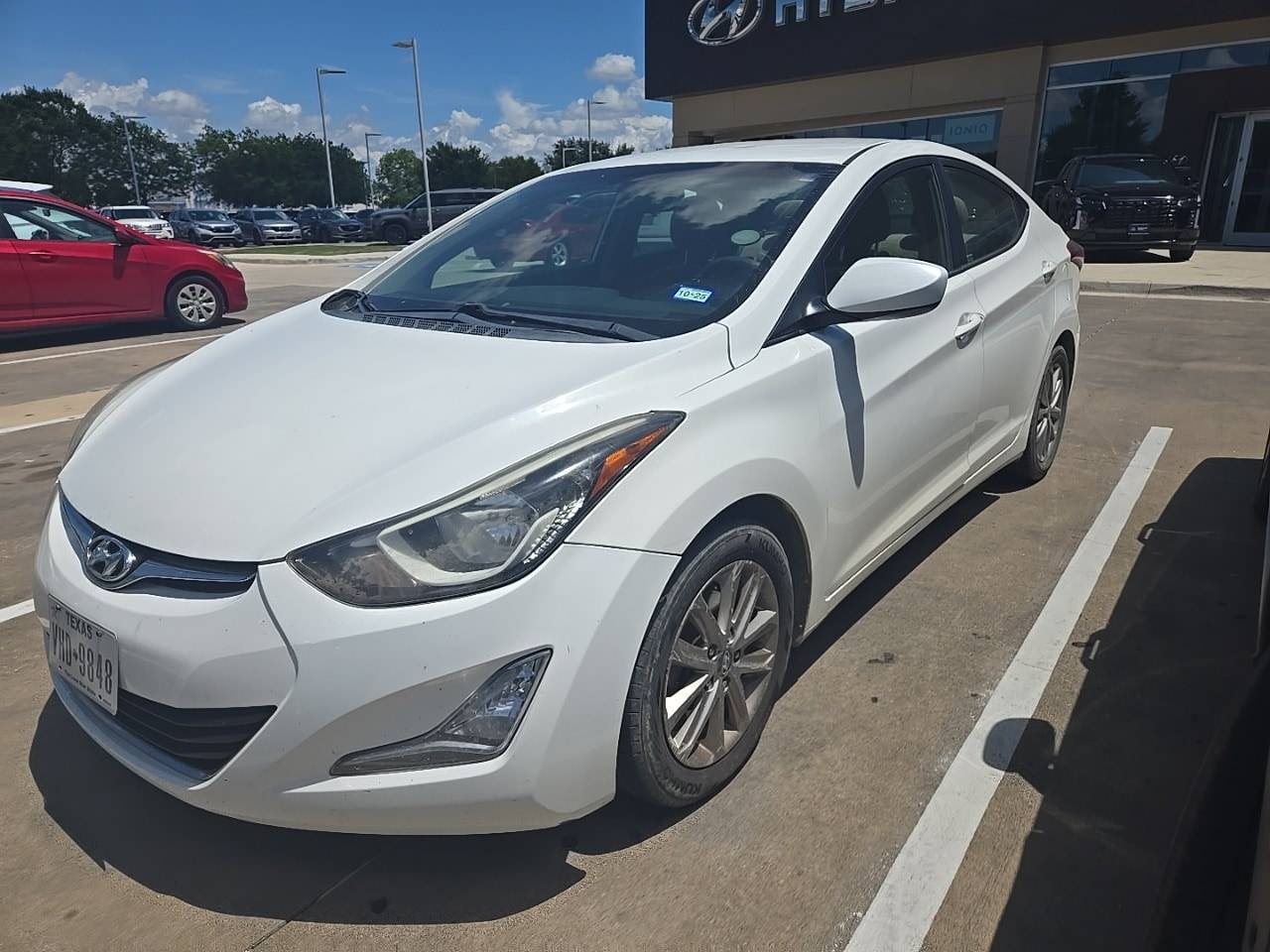 2014 Hyundai Elantra SE — Sedan — 117,519 mi — Arlington, TX