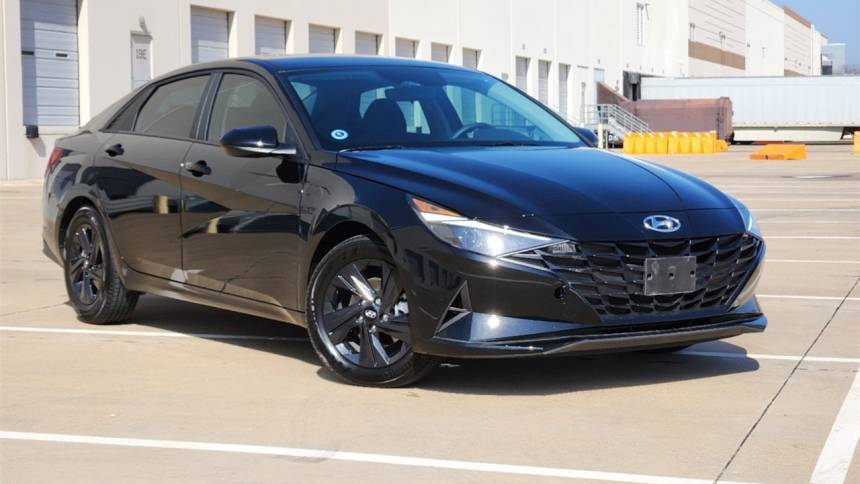 2023 Hyundai Elantra SEL — Sedan — 13,131 mi — Arlington, TX