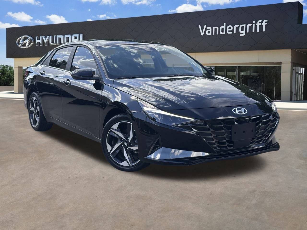 2023 Hyundai Elantra Hybrid Limited — Sedan — 13,194 mi — Arlington, TX