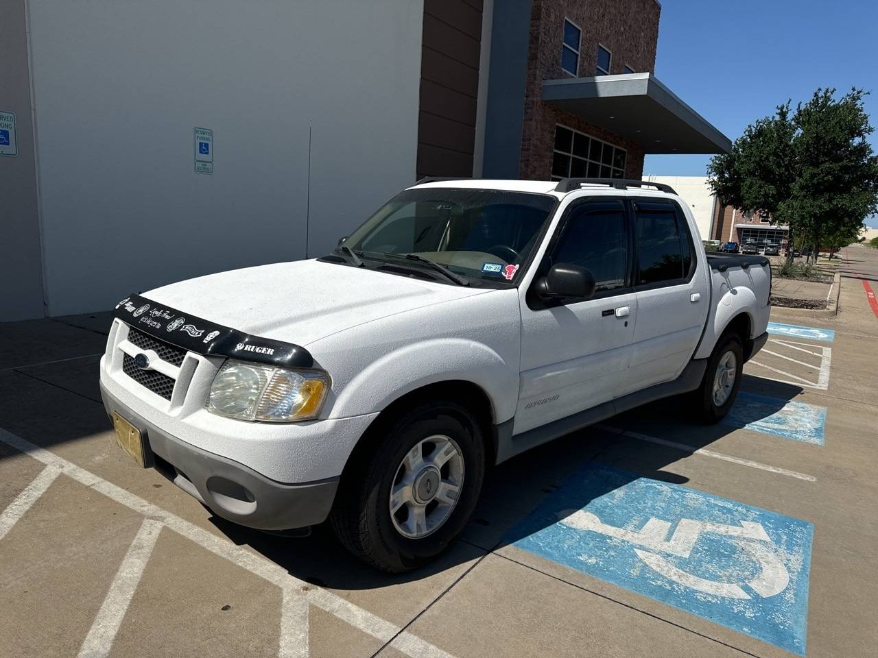 2001 Ford Explorer Sport Trac — SUV — 132,500 mi — Arlington, TX