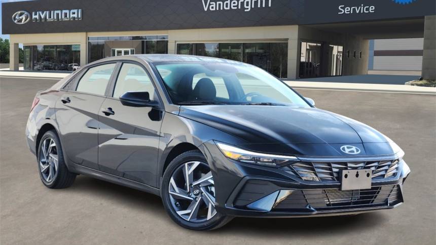 2025 Hyundai Elantra SEL Sport — Sedan — 1,210 mi — Arlington, TX