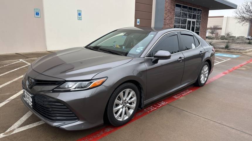 2018 Toyota Camry LE — Sedan — 150,942 mi — Arlington, TX