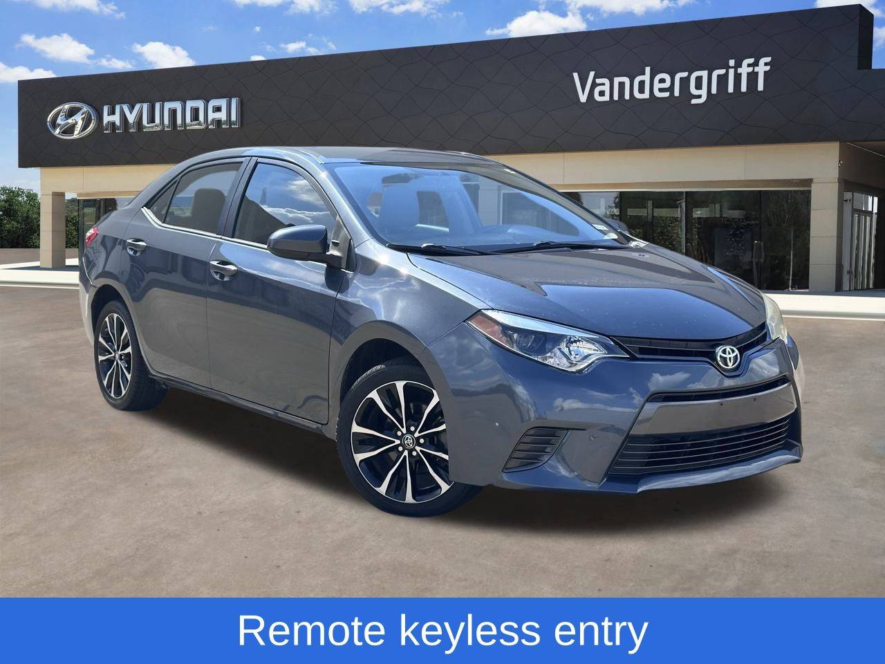 2015 Toyota Corolla LE — Sedan — 76,081 mi — Arlington, TX