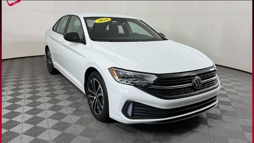 2024 Volkswagen Jetta Sport — Sedan — 5,556 mi — Cookeville, TN