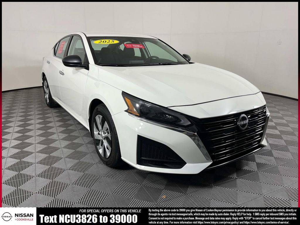2025 Nissan Altima S — Sedan — 10,917 mi — Cookeville, TN