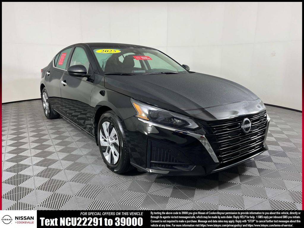 2025 Nissan Altima S — Sedan — 9,857 mi — Cookeville, TN