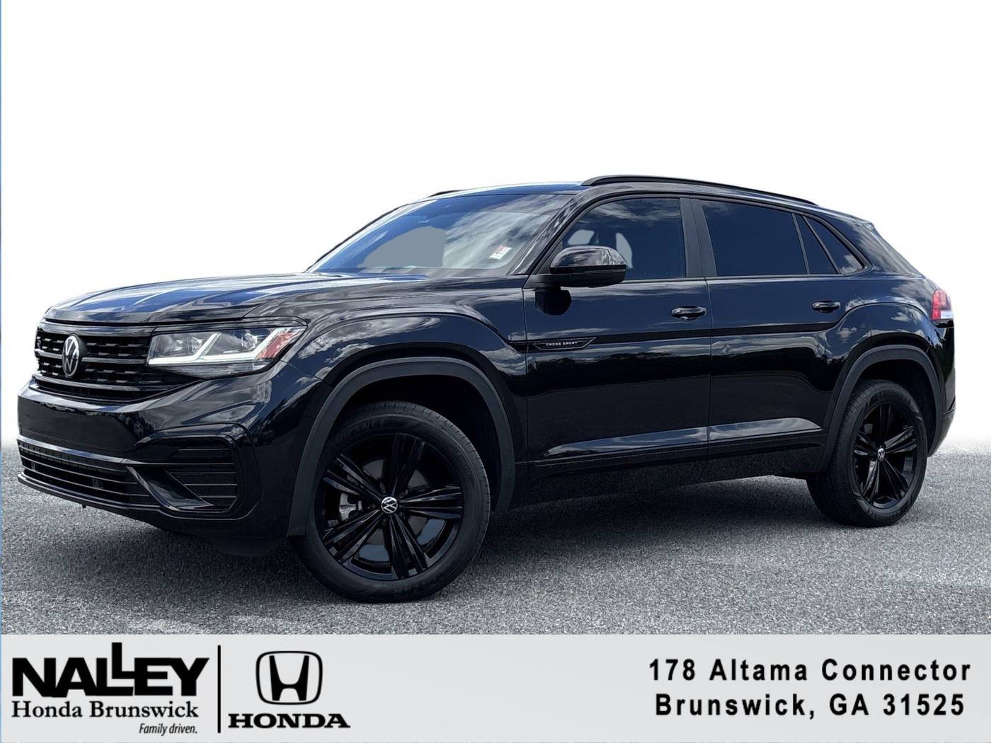 2023 Volkswagen Atlas Cross Sport SEL R-Line Black — SUV — 47,204 mi — Brunswick, GA