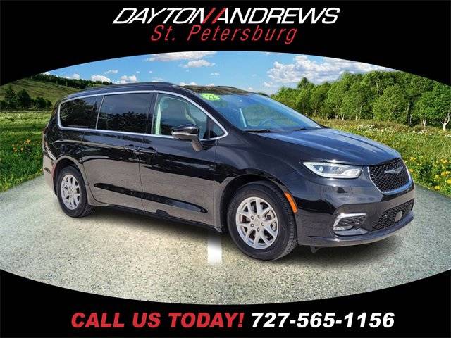 2022 Chrysler Pacifica Touring L — Minivan — 13,404 mi — St. Petersburg, FL