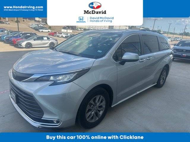 2021 Toyota Sienna XLE — Minivan — 145,392 mi — Irving, TX