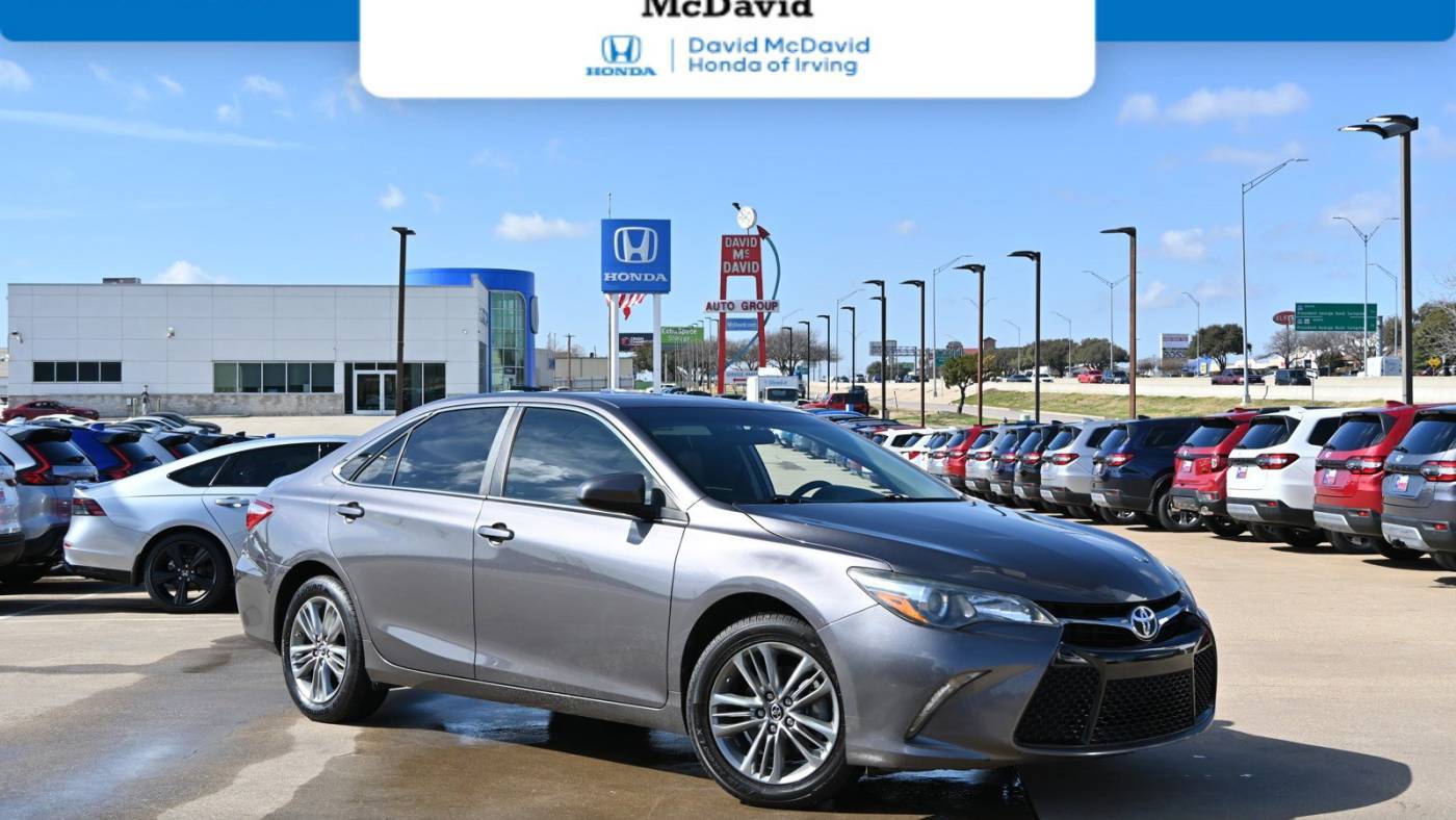 2016 Toyota Camry SE — Sedan — 93,929 mi — Irving, TX
