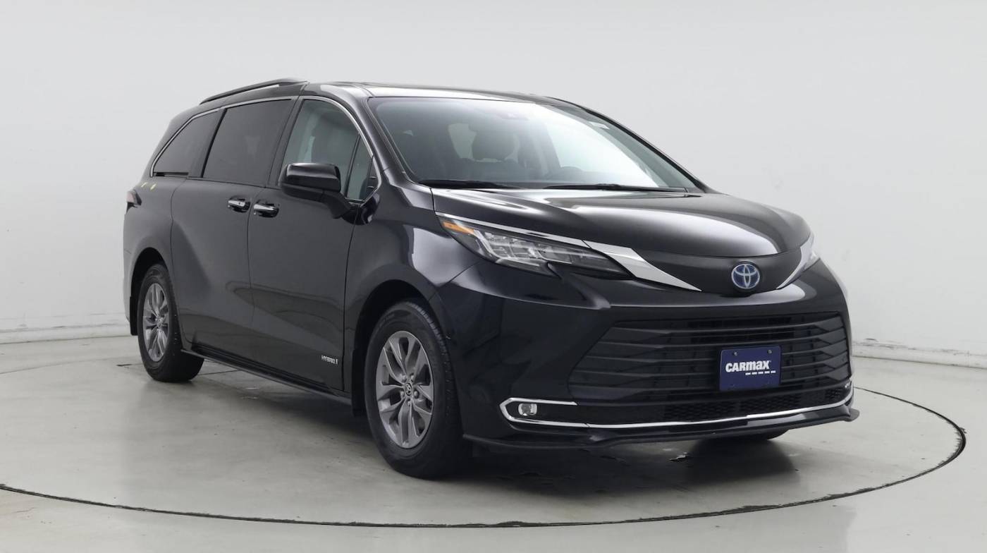 2021 Toyota Sienna XLE 7-Passenger