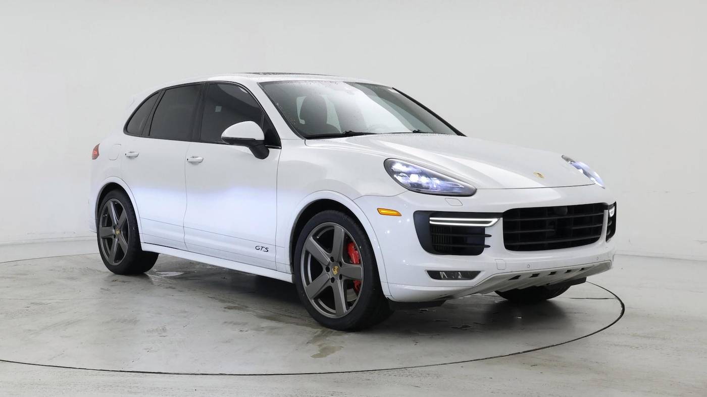 2017 Porsche Cayenne GTS