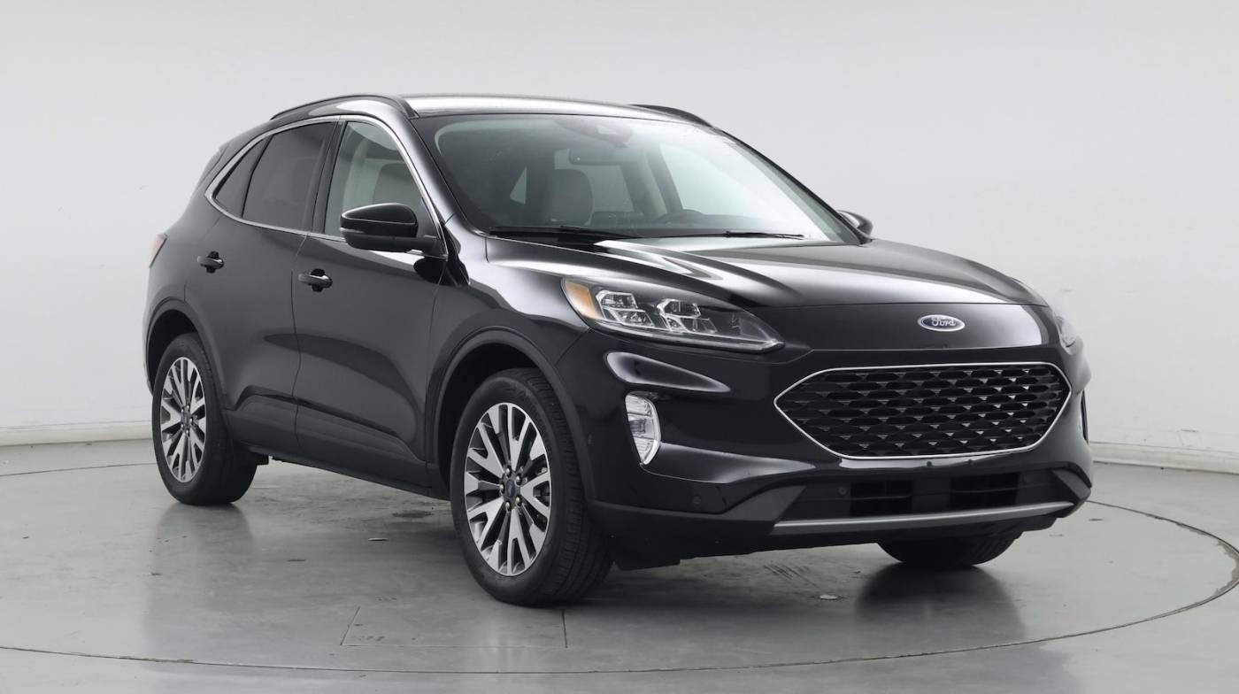 2020 Ford Escape Titanium — SUV — 10,890 mi — Cincinnati, OH
