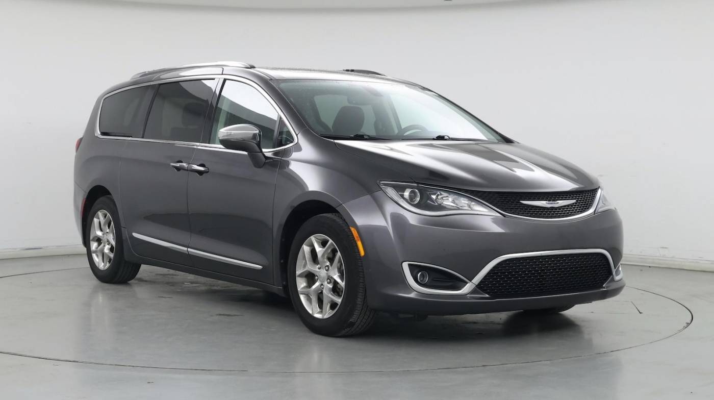 2020 Chrysler Pacifica Limited — Minivan — 51,548 mi — Cincinnati, OH