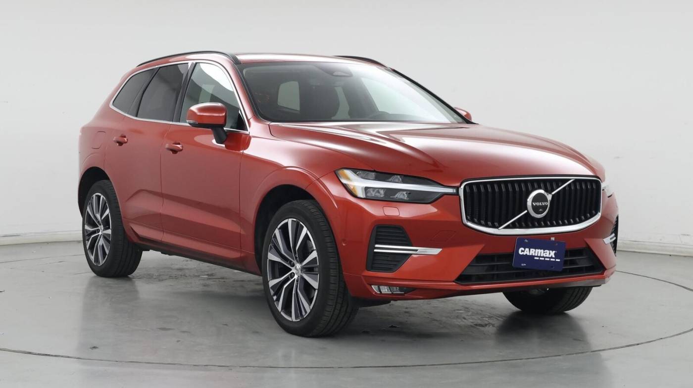 2022 Volvo XC60 Momentum — SUV — 12,687 mi — Cincinnati, OH