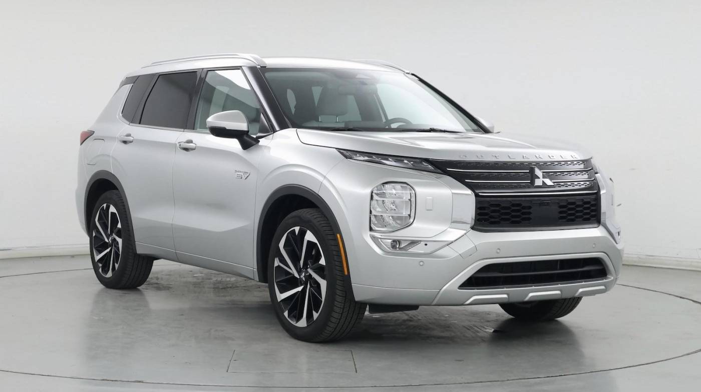 2023 Mitsubishi Outlander Plug-In Hybrid SEL — SUV — 2,239 mi — Cincinnati, OH