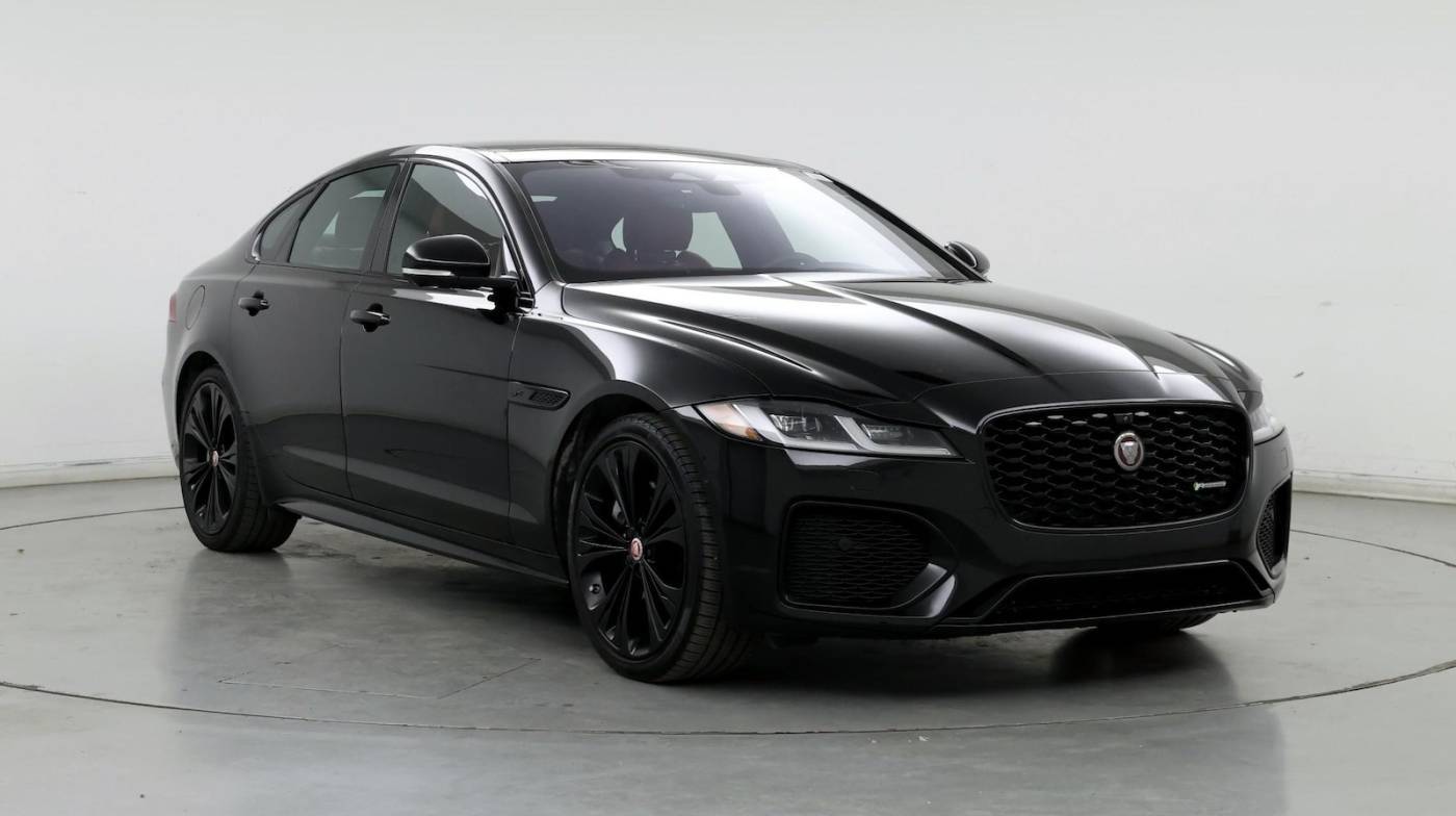 2021 Jaguar XF R-Dynamic SE — Sedan — 10,239 mi — Cincinnati, OH