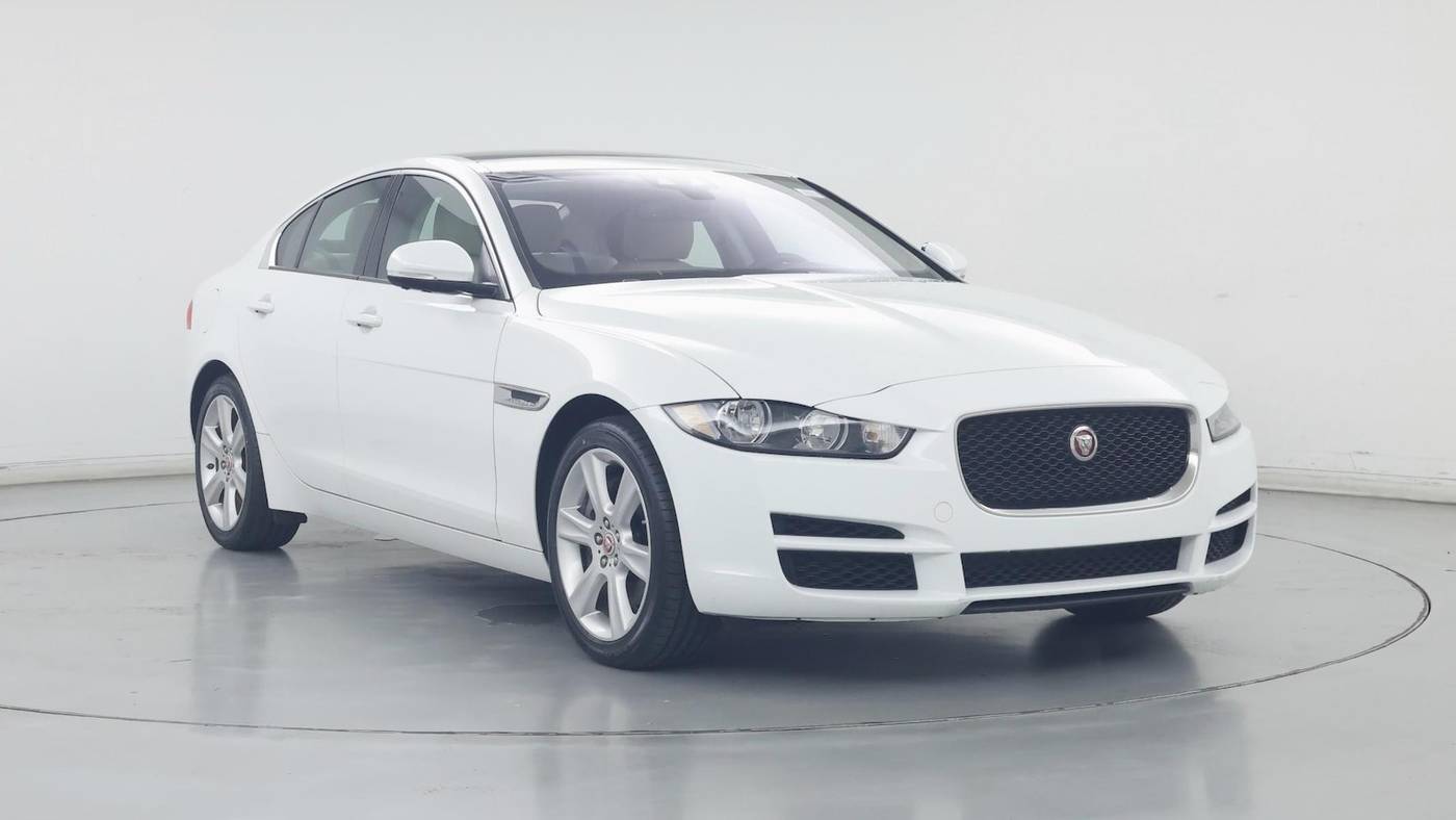 2018 Jaguar XE