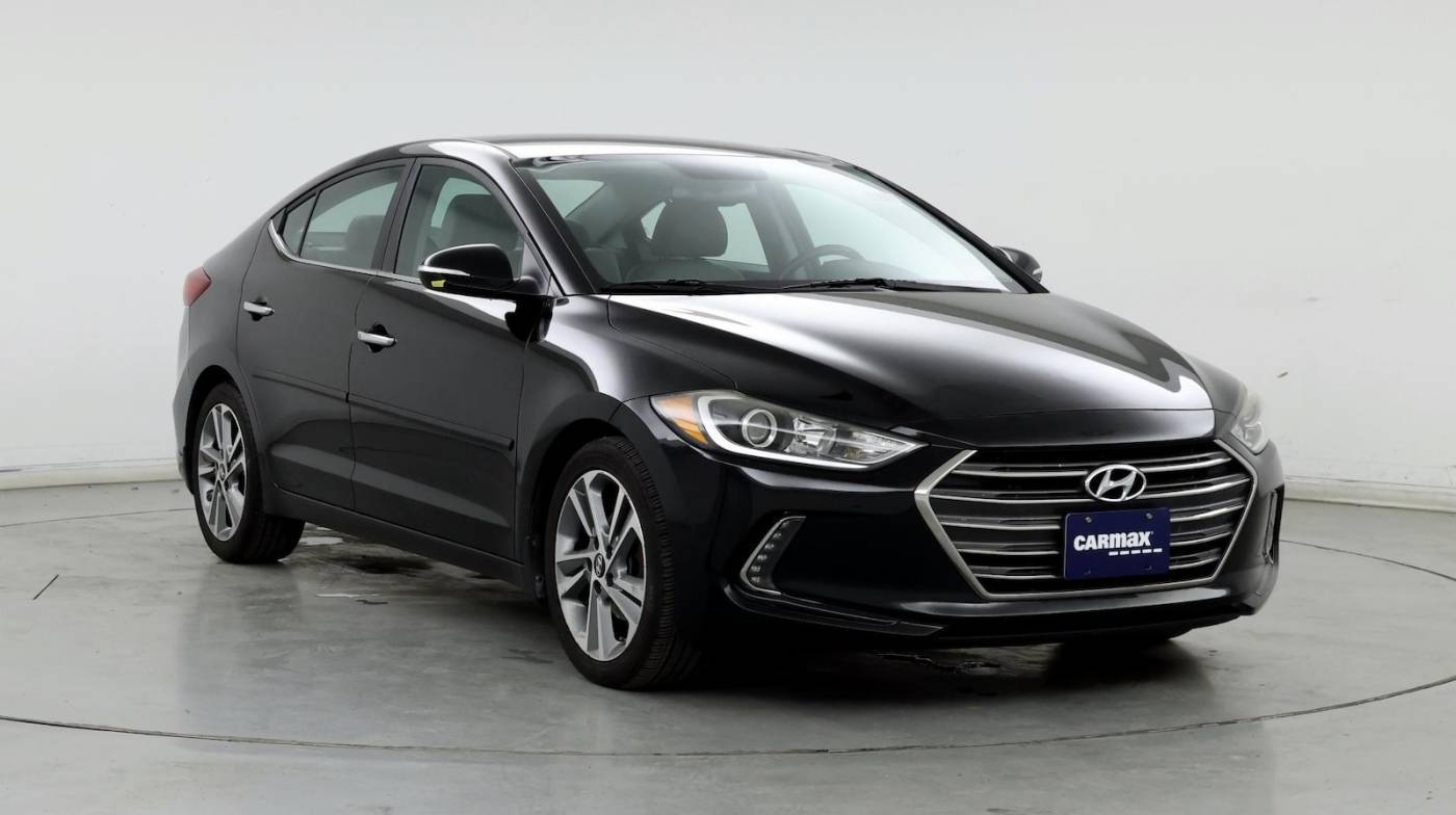 2017 Hyundai Elantra Limited — Sedan — 112,933 mi — Cincinnati, OH